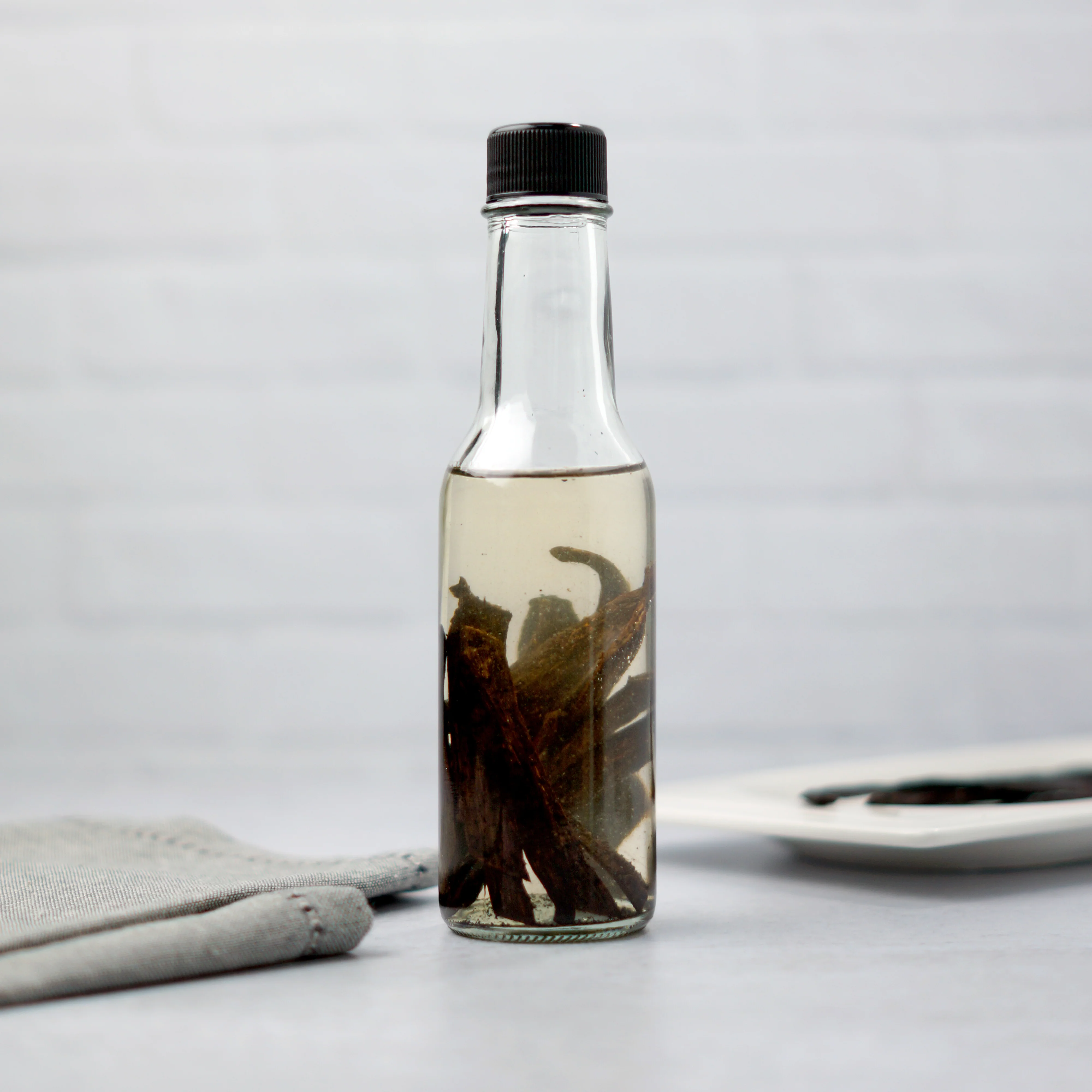 Burundi Vanilla Beans - Whole Grade A Vanilla Pods for Vanilla Extract and Baking - Image 4
