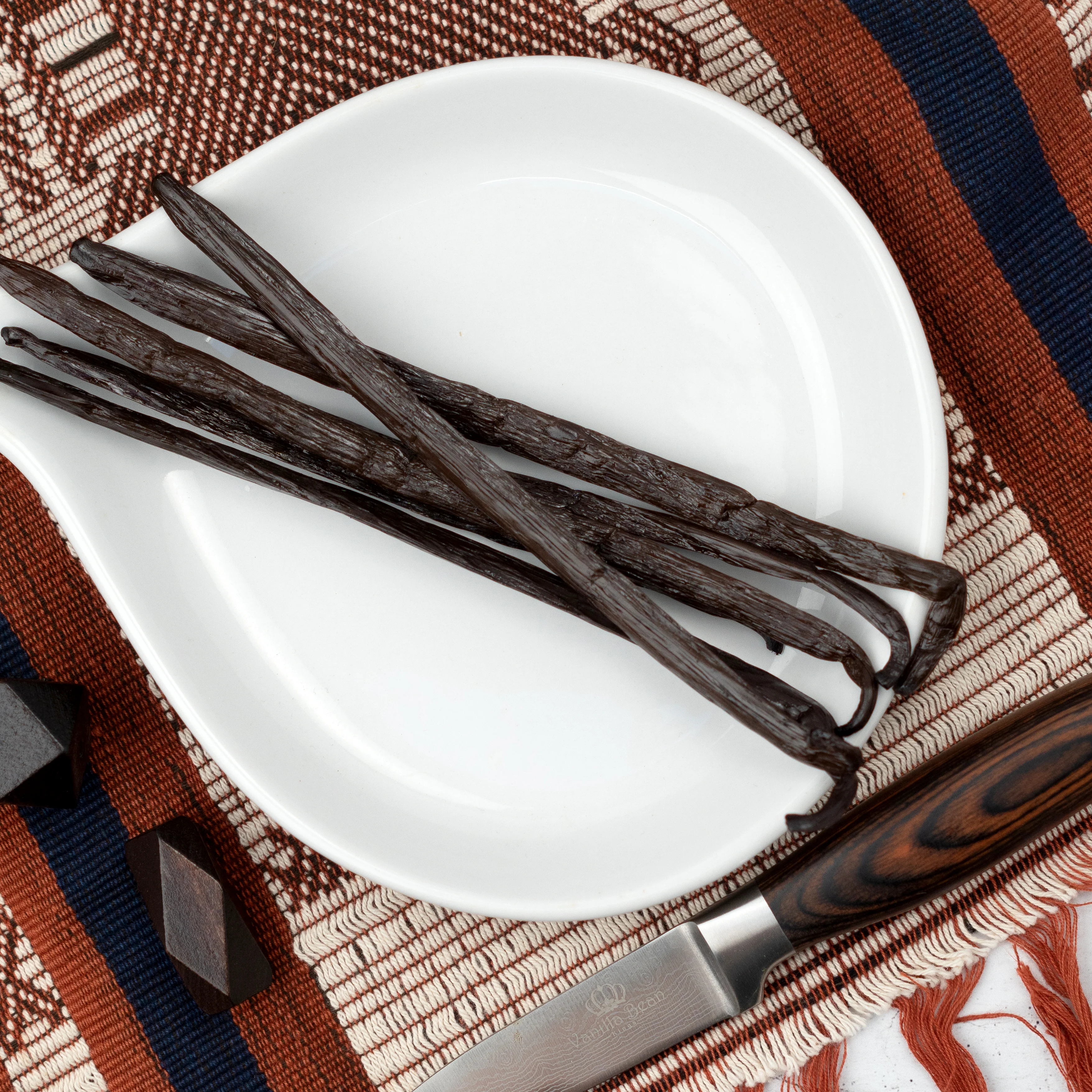 Co-Op Pricing Flores Grade A Vanilla Beans (Per Ounce) - Image 6