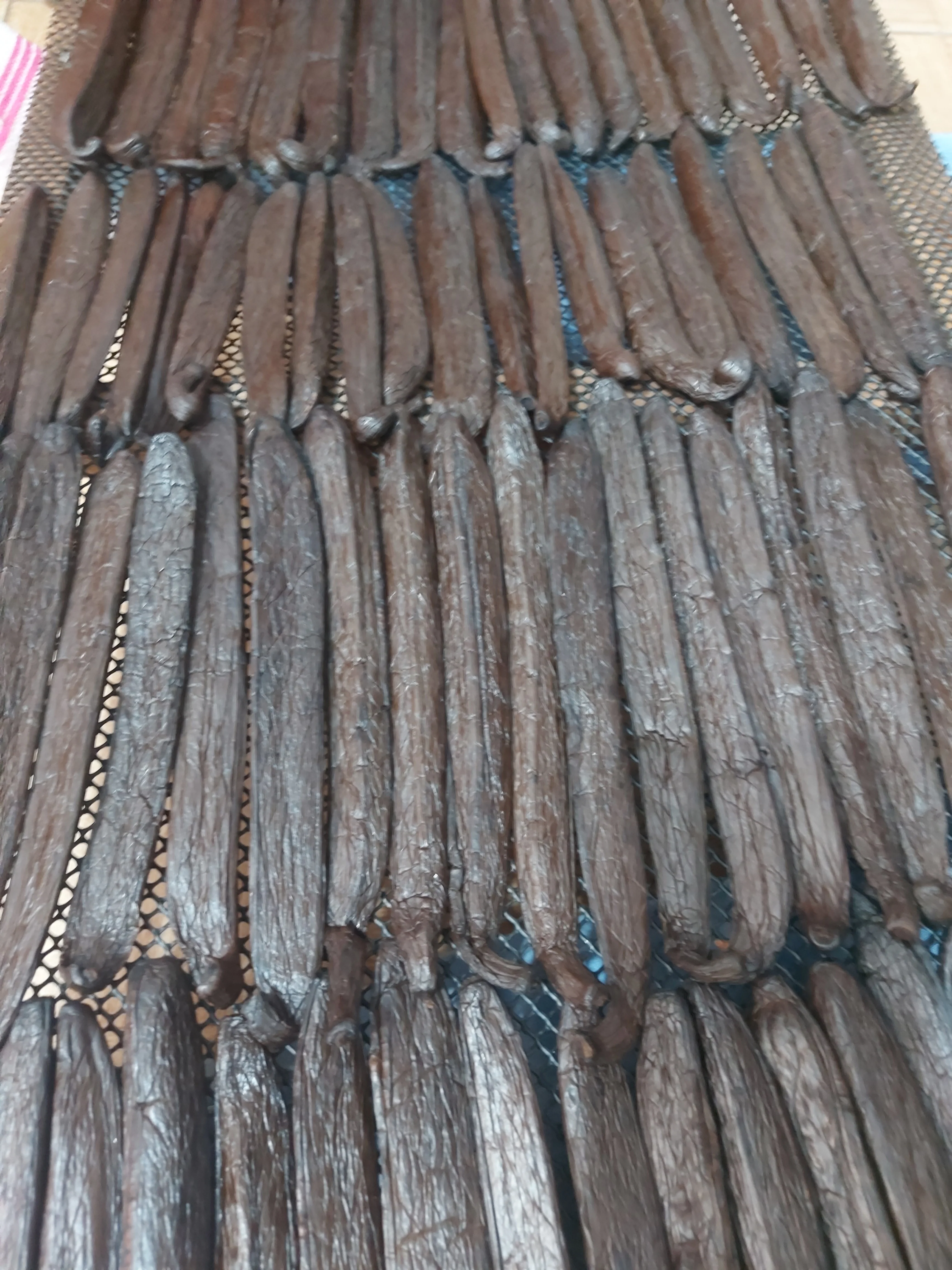 Co-Op Pricing Peruvian Grade A Vanilla Beans (Per Ounce) - Image 9