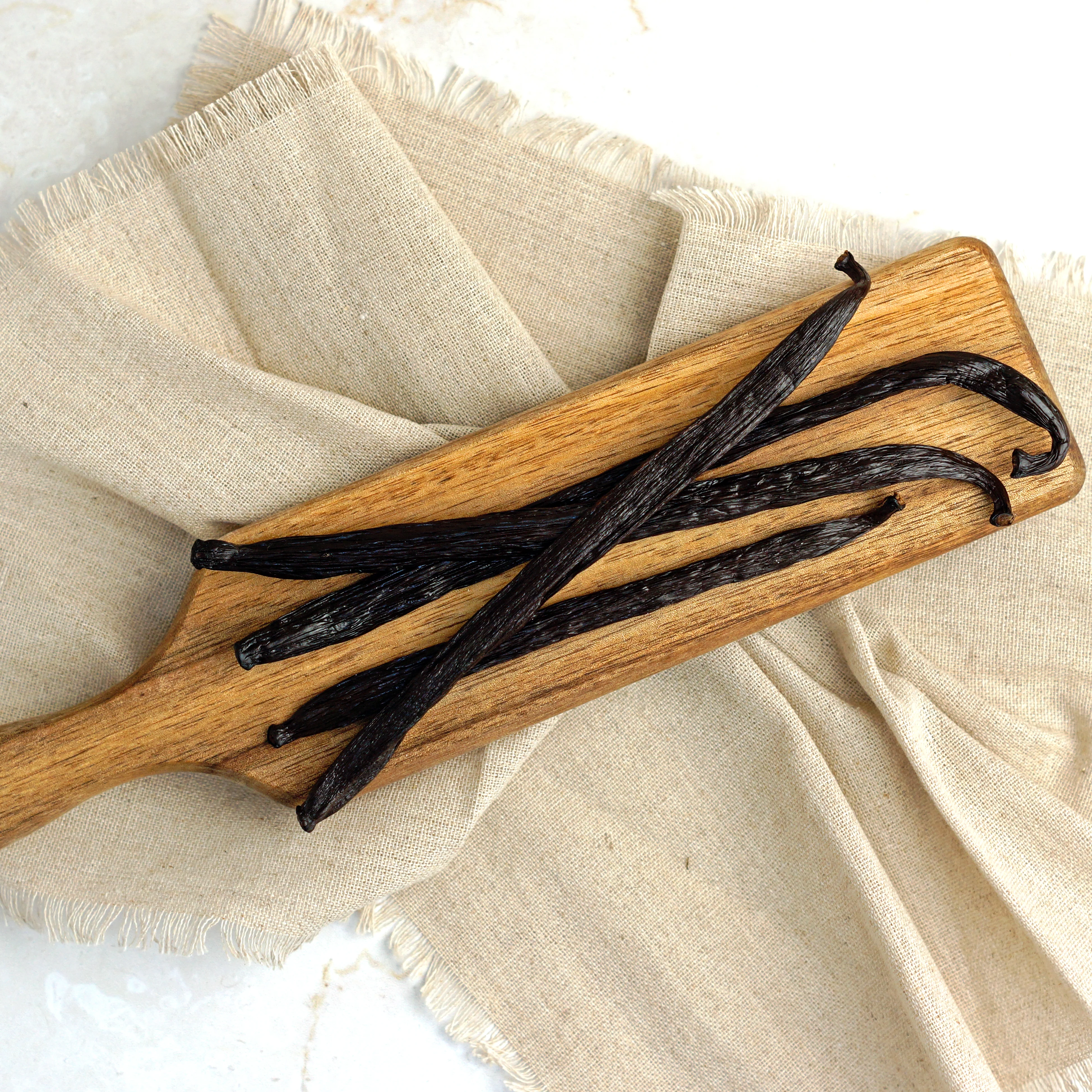 Costa Rica Vanilla Beans - Whole Grade A Hybrid Vanilla Pods for Vanilla Extract and Baking - Image 2