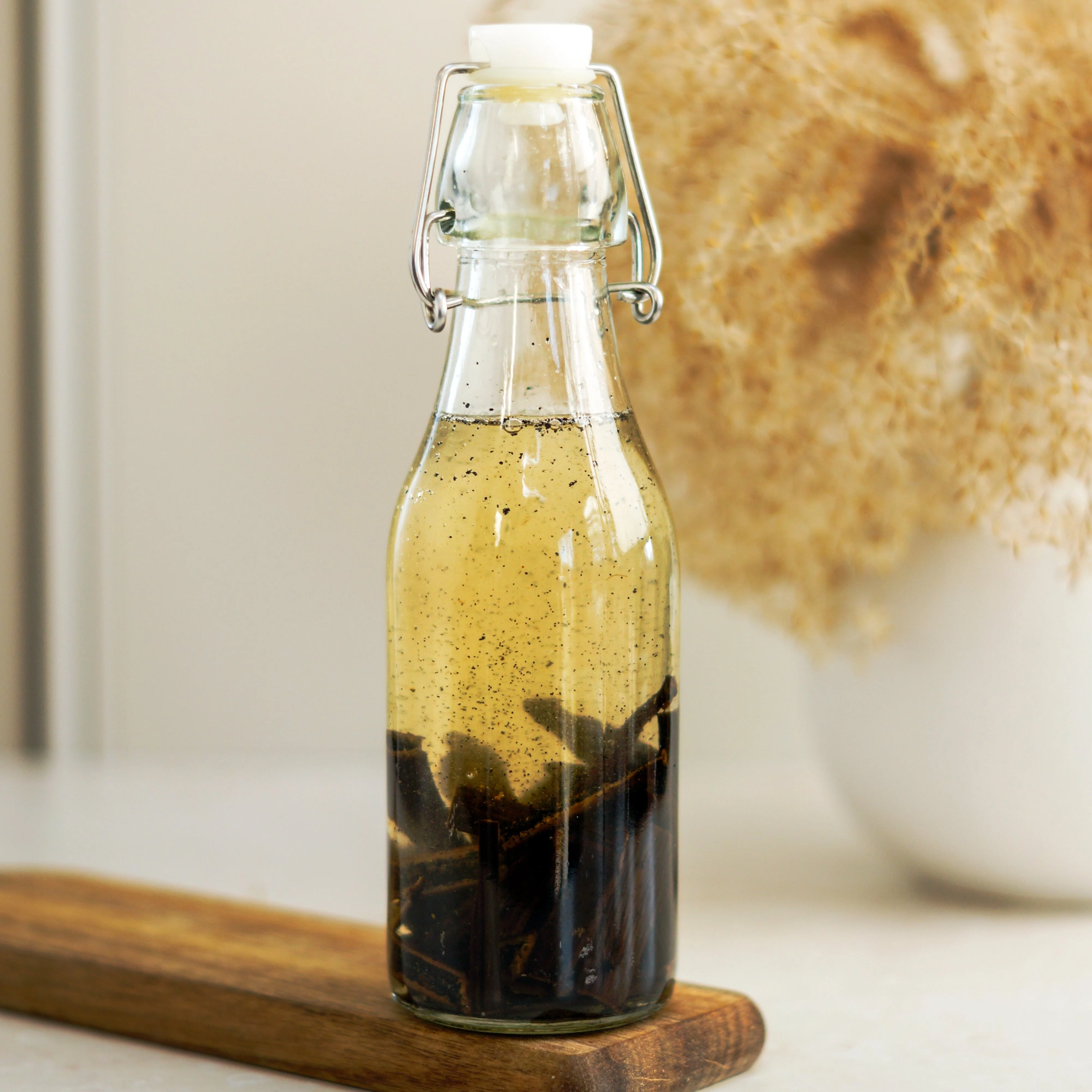 Costa Rica Vanilla Beans - Whole Grade A Hybrid Vanilla Pods for Vanilla Extract and Baking - Image 5