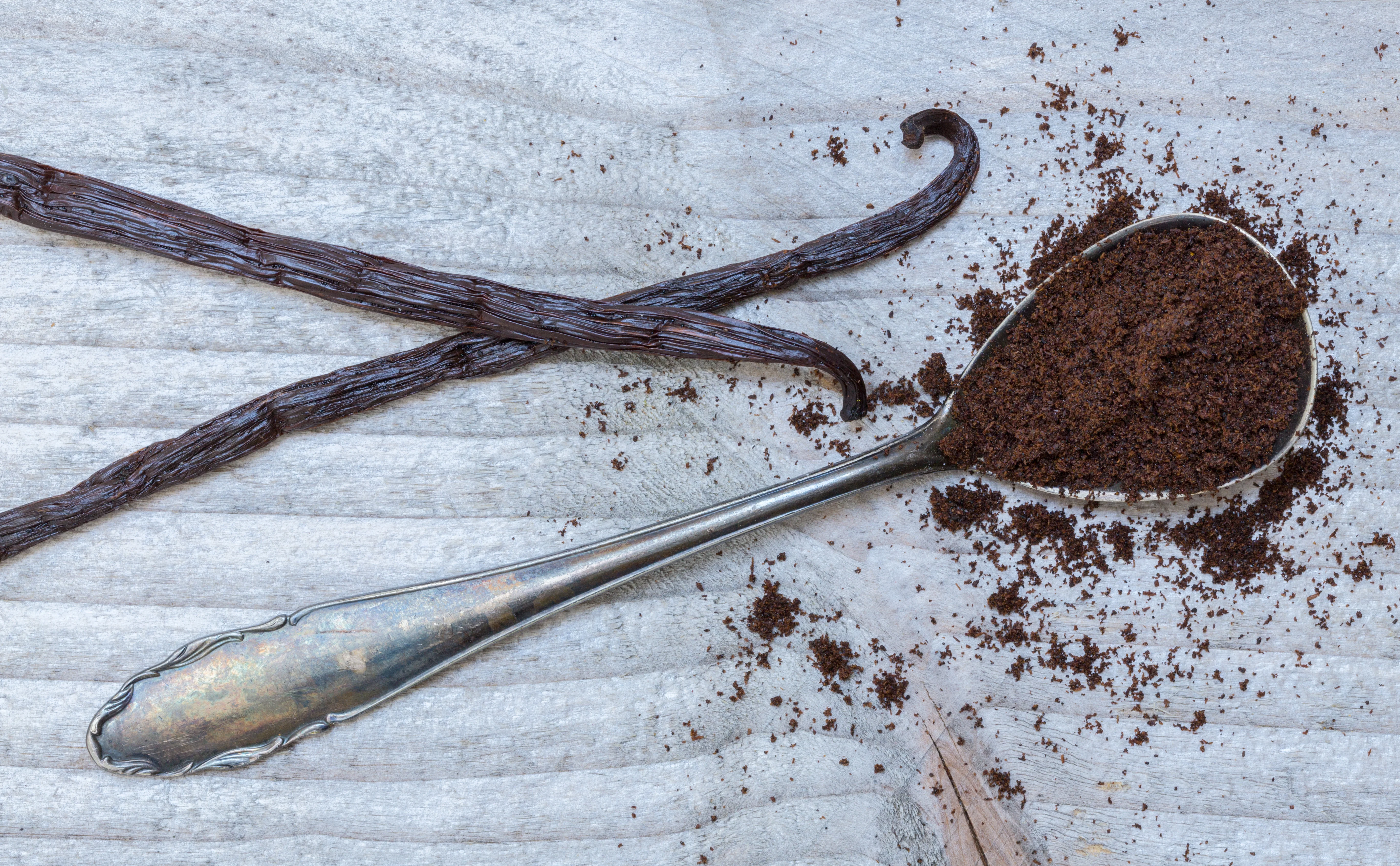Organic Vanilla Bean Powder - Pure Ground Madagascar Vanilla Powder - Image 6