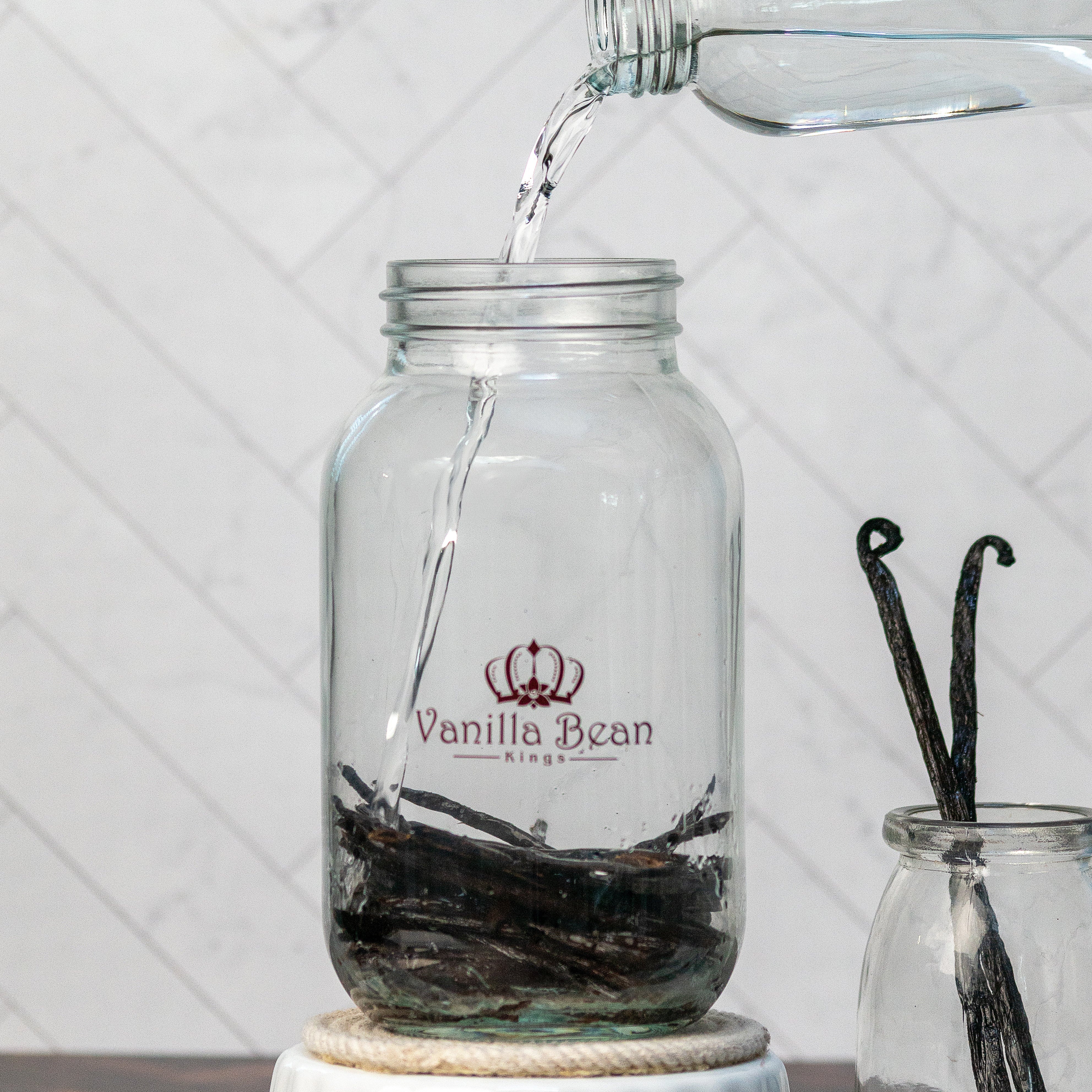 Mason Jars for Homemade Vanilla Extract & Canning (Standard Mouth) - Pint & Quart Sizes - Image 6